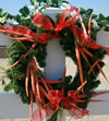 Let HorseChannel.com show you how to create a carrot wreath for your horse!
