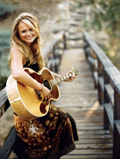 Horse Illustrated Magazine's interview with Miranda Lambert