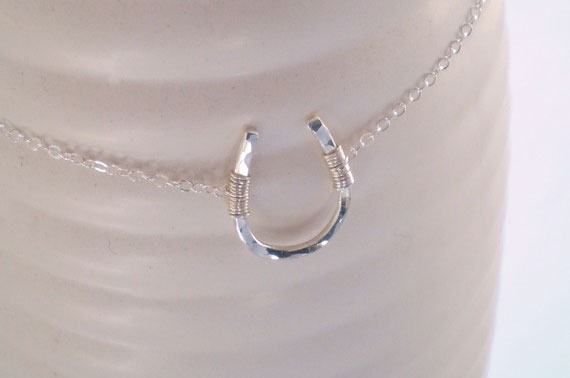 Horseshoe Necklace