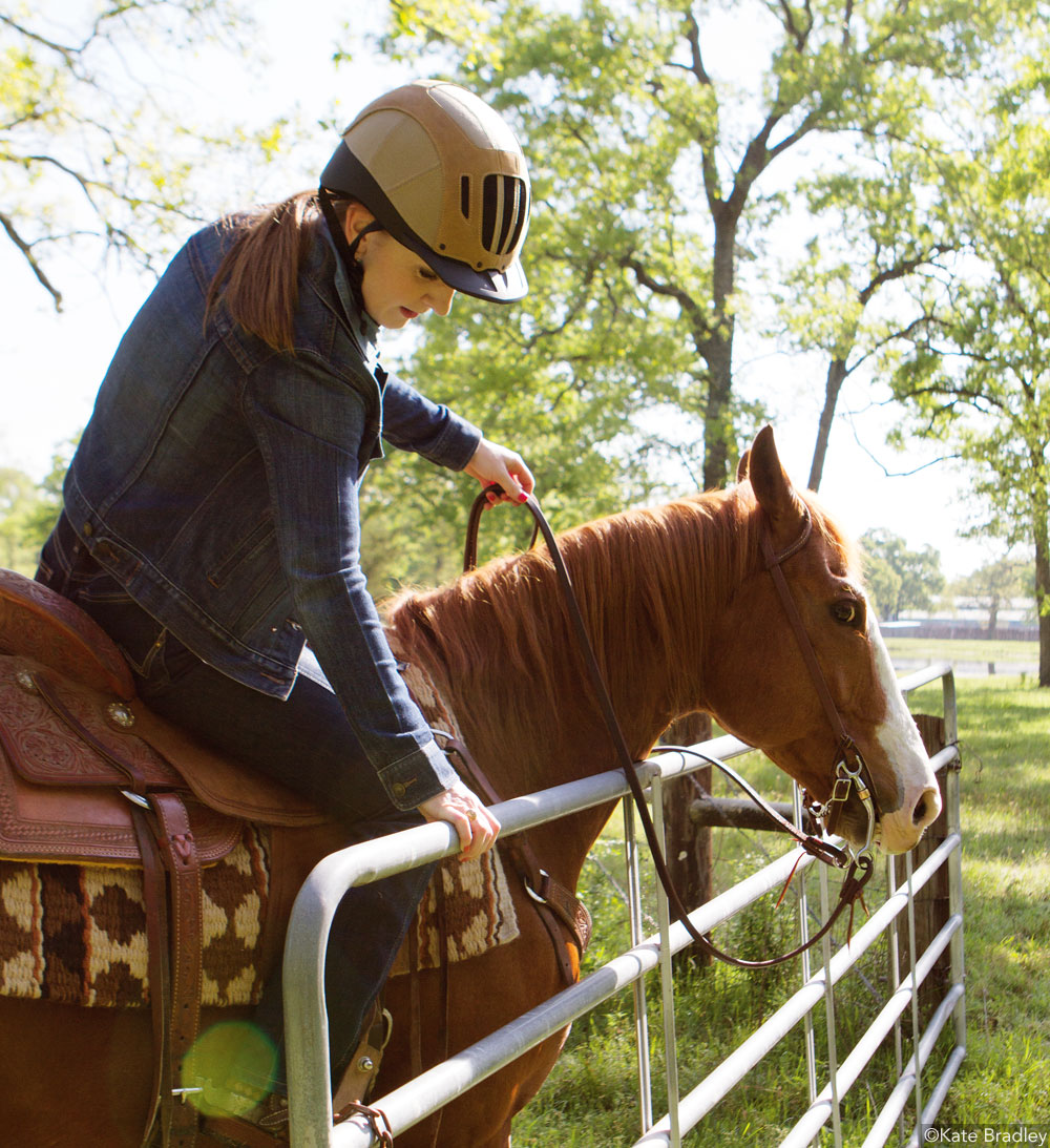 Navigate Gates from Horseback