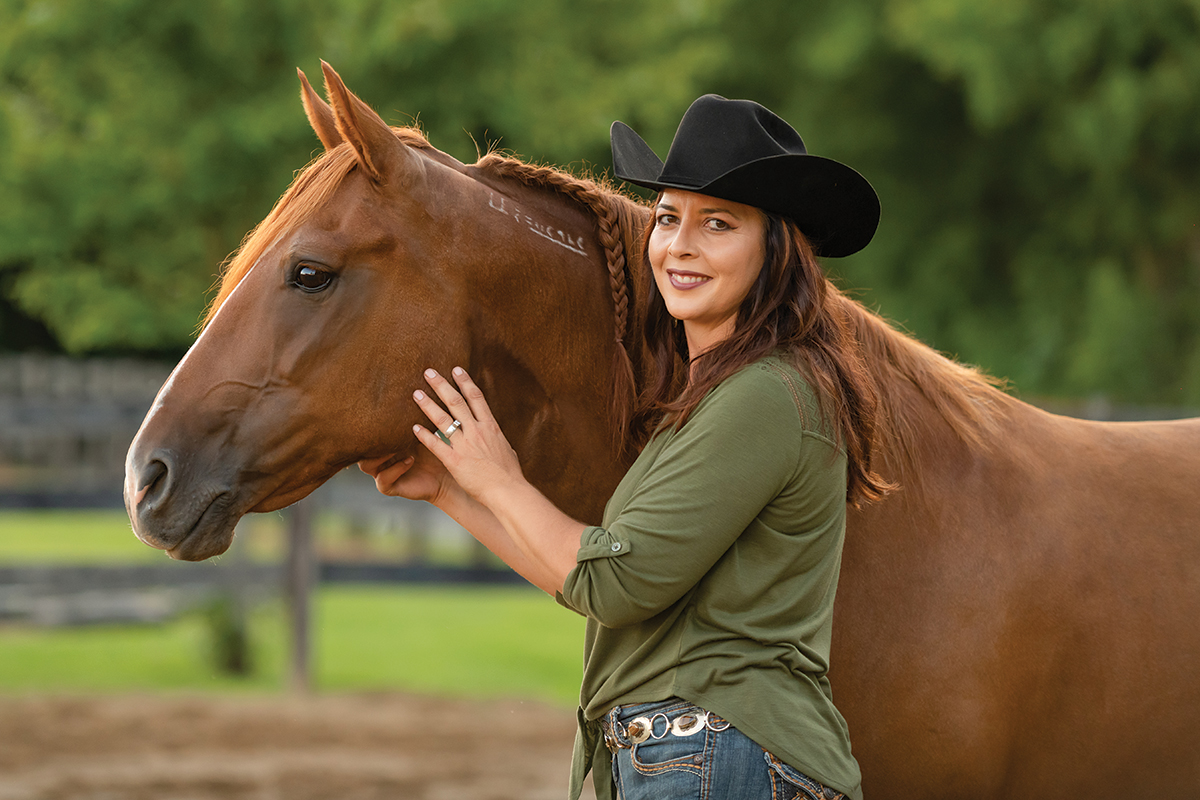 mustang horse brings healing