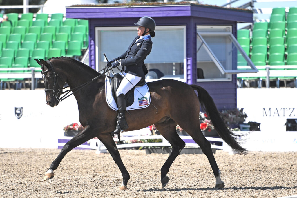 Rebecca Hart _ El Corona Texel