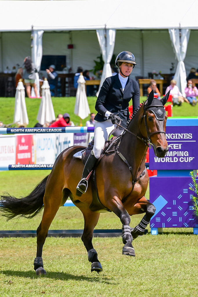 Show jumper Hunter Holloway