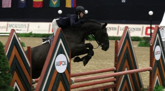 Madison Goetzmann riding San Remo VDL in the 2017 Maclay Finals