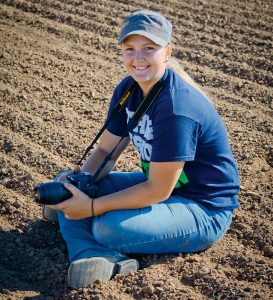 A Young Horse Photographer