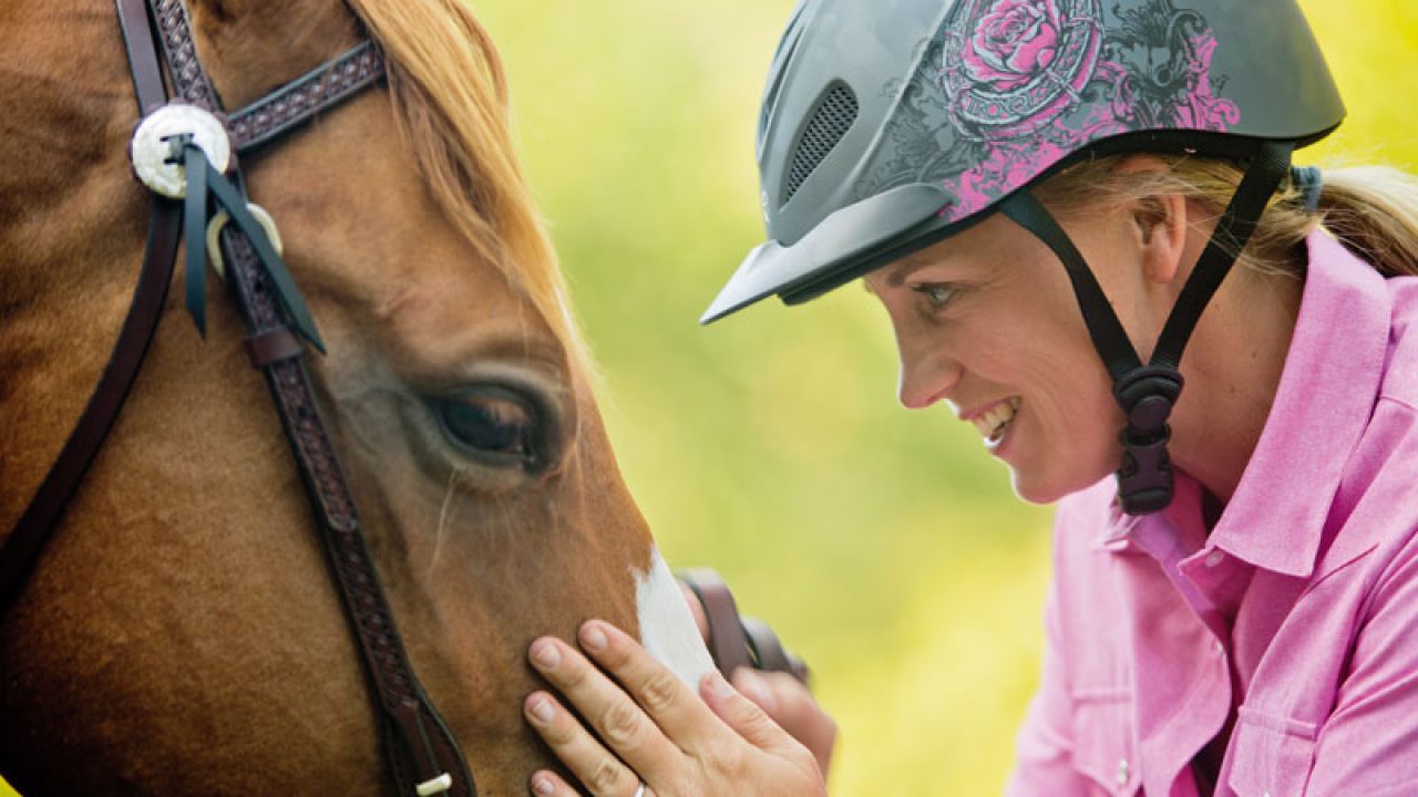 Form a Bond with Your Horse - Horse Illustrated