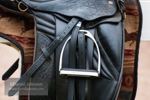 A Guide to English Stirrups