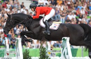 Beezie Madden keeps individual show jumping medal hopes alive