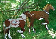 yr horse ornament