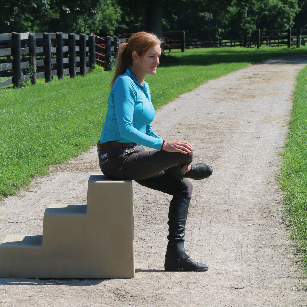 Seated piriformis stretch