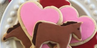 DIY Valentine's heart and horse cookies