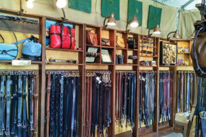 Clever with Leather: Fashionable and Functional Leather Goods