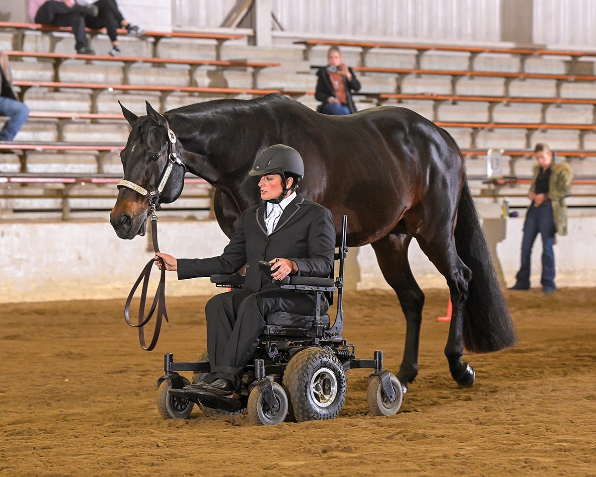 An Equestrians With Disabilities showmanship class.