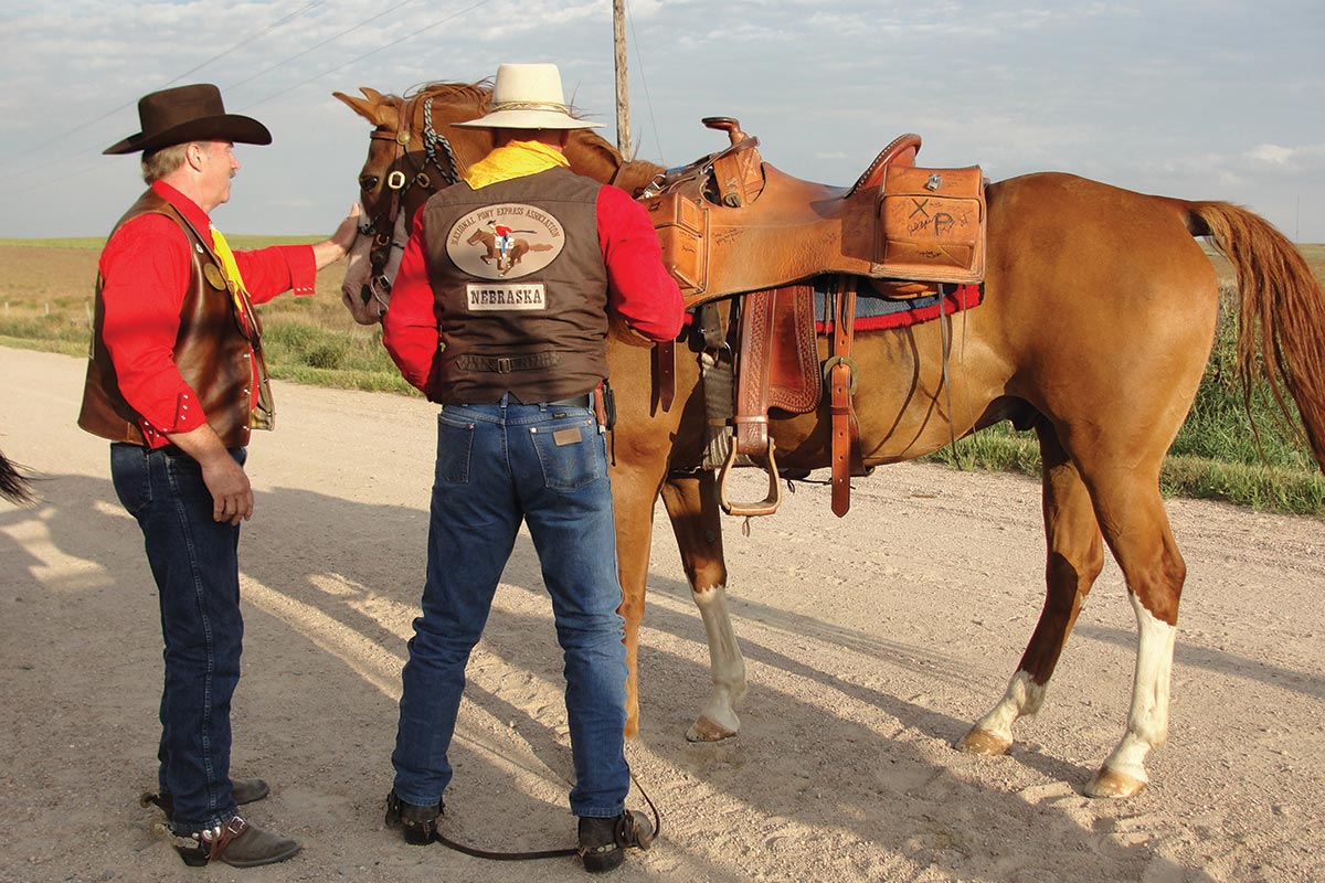 the pony express trail