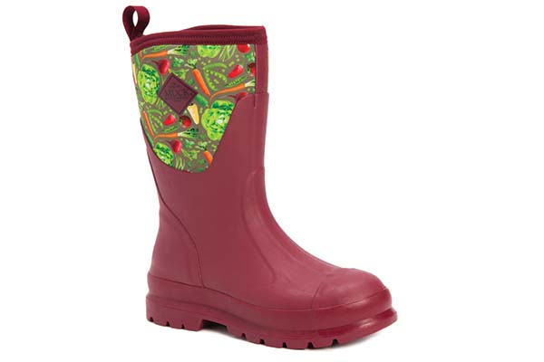muck boot for chores