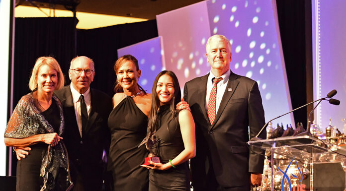 Eventer Tamie Smith with Mai Baum's connections at the USEF Awards