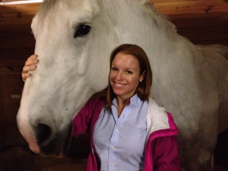 Barn Banter episode 48 guest Amanda Anderson of Saddlefitting.us.