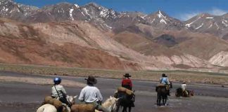 Andes Mountains - Choosing a Riding Vacation