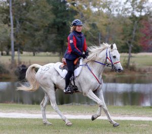 Cheryl Van Deusen and Hoover the Mover at the USEF Endurance National Championships