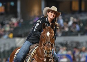 Breaking the Mold: Breakaway Roping with Jackie Crawford