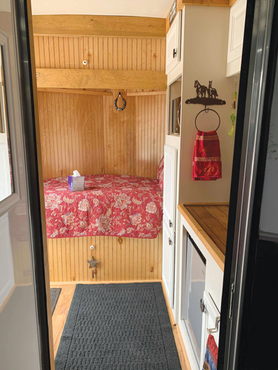DIY Horse Trailer Living Quarters