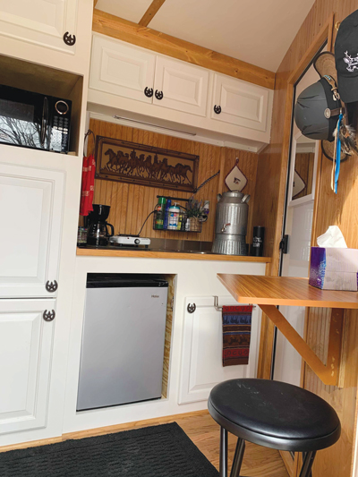 DIY Horse Trailer Living Quarters