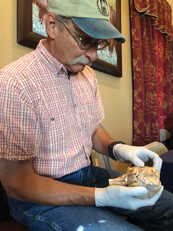 Mark Rashid with a Horse Brain