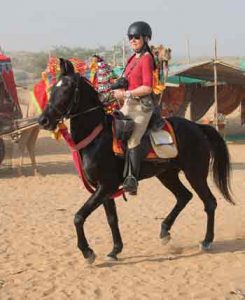 Pushkar Fair in India - Choosing a Riding Vacation